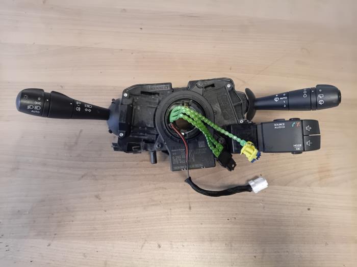 Spak, rattstång från en Vauxhall Vivaro B Combi 1.6 CDTI Biturbo 140 2019