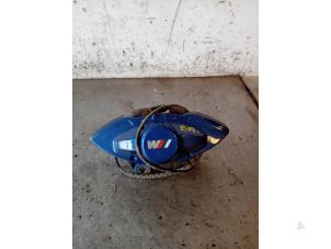 Gebruikte Remklauw (Tang) rechts-achter BMW M3 (F80) 3.0 24V TwinPower Turbo Prijs op aanvraag aangeboden door Autohandel-Smet Gebroeders NV