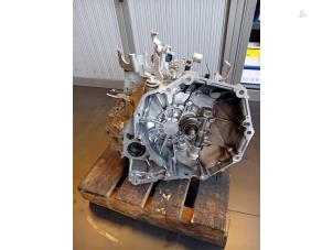 Gebruikte Versnellingsbak Suzuki Ignis (MF) 1.2 Dual Jet 16V Prijs op aanvraag aangeboden door Autohandel-Smet Gebroeders NV