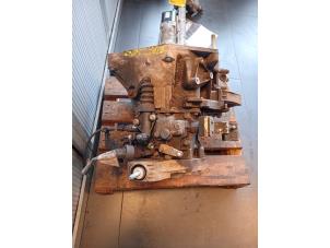 Gebruikte Versnellingsbak Fiat 500 (312) 0.9 TwinAir 85 Prijs op aanvraag aangeboden door Autohandel-Smet Gebroeders NV