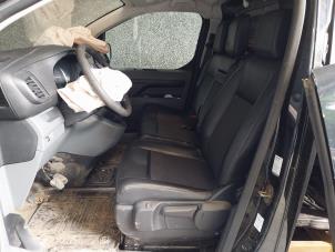 Gebruikte Stoel links Toyota ProAce 2.0 D-4D 122 16V Prijs op aanvraag aangeboden door Autohandel-Smet Gebroeders NV