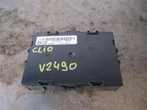 Gebruikte Module (diversen) Renault Clio III Estate/Grandtour (KR) 1.5 dCi FAP Prijs op aanvraag aangeboden door Autohandel-Smet Gebroeders NV