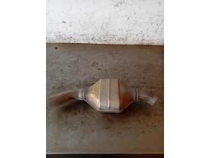 Begagnade Katalytisk avgasrenare BMW 4 serie Gran Coupe (F36) 420d 2.0 16V Pris på förfrågan erbjuds av Autohandel-Smet Gebroeders NV