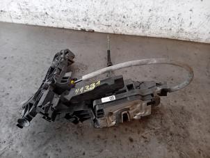 Gebruikte Deurslot Mechaniek 4Deurs rechts-achter Mercedes GLC (X253) 2.2 250d 16V BlueTEC 4-Matic Prijs op aanvraag aangeboden door Autohandel-Smet Gebroeders NV