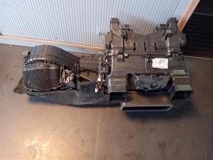 Gebruikte Kachelhuis Mercedes GLC (X253) 2.2 250d 16V BlueTEC 4-Matic Prijs op aanvraag aangeboden door Autohandel-Smet Gebroeders NV