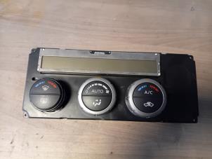 Gebruikte Airco bedieningspaneel Nissan Navara Prijs op aanvraag aangeboden door Autohandel-Smet Gebroeders NV