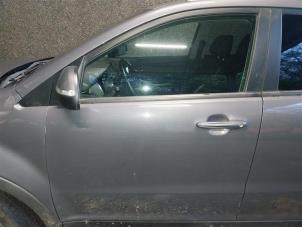 Begagnade Dörr, 4-dörrars, vänster fram Ssang Yong Korando 2.2 e-XDi 220 16V 4x4 Pris på förfrågan erbjuds av Autohandel-Smet Gebroeders NV