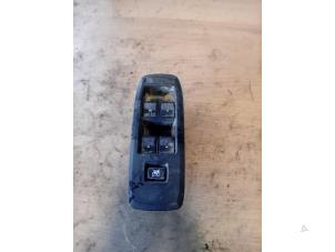 Begagnade Flerfunktionsbrytare, fönster Ford Ranger 2.0 EcoBlue 16V 4x4 Pris på förfrågan erbjuds av Autohandel-Smet Gebroeders NV