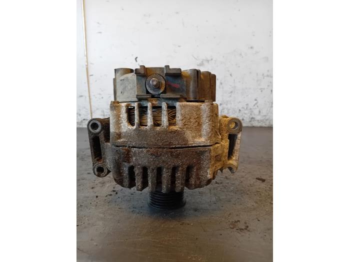 Dynamo från en Mercedes-Benz Sprinter 3,5t (907.6/910.6) 314 CDI 2.1 D RWD 2019