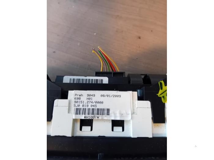 Luftkonditionering, kontrollpanel från en Skoda Fabia II (5J) 1.2i 2009