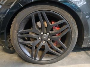 Begagnade Bromssats, komplett, fram + bak Landrover Range Rover Sport (LW) 4.4 SDV8 32V Pris på förfrågan erbjuds av Autohandel-Smet Gebroeders NV