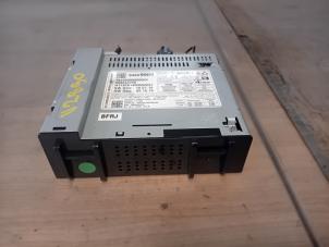 Begagnade Radiomodul Opel Astra K Pris på förfrågan erbjuds av Autohandel-Smet Gebroeders NV