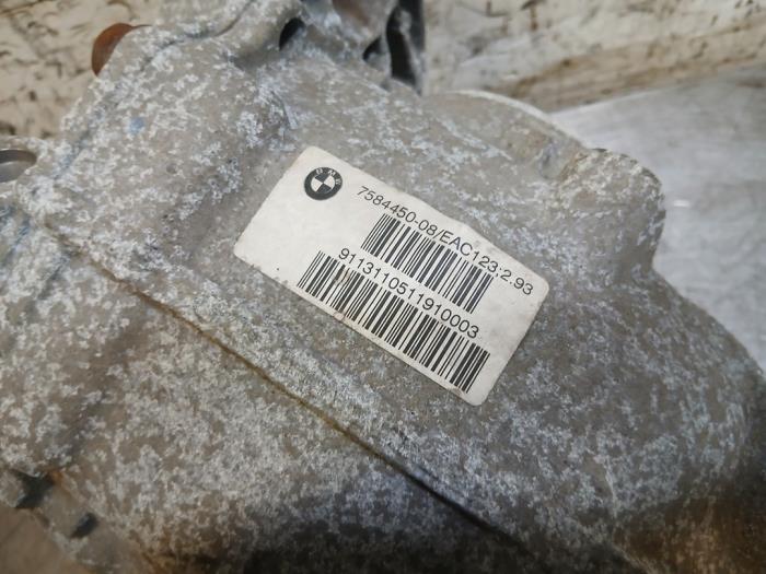 Bakre differential från en BMW 5 serie (F10) 520d 16V 2016