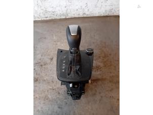 Begagnade Växelspak Ford Fiesta 7 1.0 EcoBoost 12V 100 Pris på förfrågan erbjuds av Autohandel-Smet Gebroeders NV