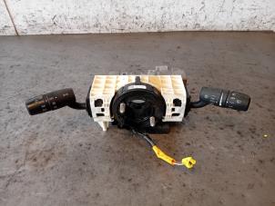 Gebruikte Stuurkolomschakelaar Mazda CX-5 I (KE,GH) 2.2 SkyActiv-D 150 16V 2WD Prijs op aanvraag aangeboden door Autohandel-Smet Gebroeders NV