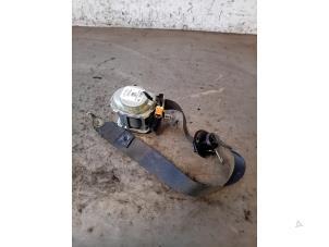 Gebruikte Veiligheidsgordel links-achter Ford Usa Explorer (U502) Prijs op aanvraag aangeboden door Autohandel-Smet Gebroeders NV