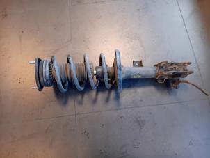 Gebruikte Schokdemper links-voor Mazda CX-5 I (KE,GH) 2.2 SkyActiv-D 150 16V 2WD Prijs op aanvraag aangeboden door Autohandel-Smet Gebroeders NV
