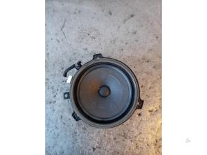 Begagnade Högtalare Hyundai i20 (BC3) 1.0 T-GDI 100 12V Pris på förfrågan erbjuds av Autohandel-Smet Gebroeders NV