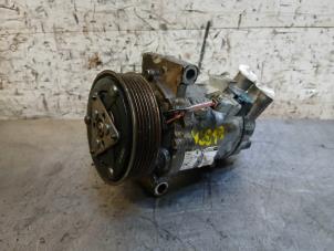 Gebruikte Pomp Airco Renault Kangoo Express (FW) 1.5 dCi 95 Prijs op aanvraag aangeboden door Autohandel-Smet Gebroeders NV