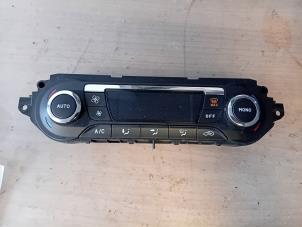 Begagnade Luftkonditionering, kontrollpanel Ford C-Max (DXA) 1.6 TDCi 16V Pris på förfrågan erbjuds av Autohandel-Smet Gebroeders NV