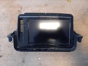 Gebruikte Navigatie Display Renault Megane III Grandtour (KZ) 1.2 16V TCE 130 Prijs op aanvraag aangeboden door Autohandel-Smet Gebroeders NV