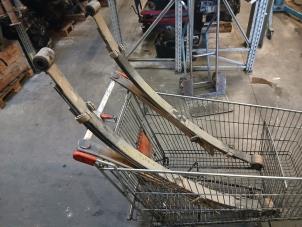 Begagnade Bakre bladfjäder Ford Ranger 3.2 TDCI 20V 4x4 Pris på förfrågan erbjuds av Autohandel-Smet Gebroeders NV