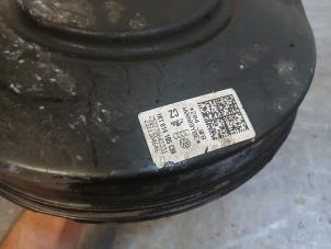 Begagnade Bromsservo Volkswagen Scirocco (137/13AD) 1.4 TSI 122 16V Pris på förfrågan erbjuds av Autohandel-Smet Gebroeders NV