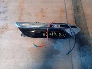 Gebruikte Pinker rechts BMW 6 serie Gran Coupe (F06) 650i V8 32V Prijs op aanvraag aangeboden door Autohandel-Smet Gebroeders NV