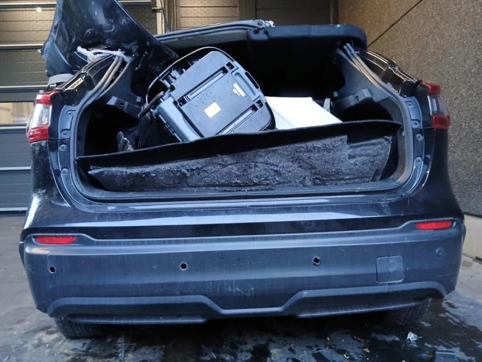 Zderzak tylny z Nissan Qashqai (J11) 1.2 DIG-T 16V 2018