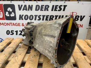 Używane Skrzynia biegów Mercedes E (W211) Cena € 199,99 Procedura marży oferowane przez Autodemontage van der Iest