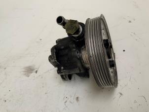 Gebruikte Servopomp Audi A6 Avant (C5) 2.5 TDI V6 24V Prijs € 65,00 Margeregeling aangeboden door Autodemontage van der Iest