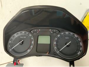 Używane Tablica rozdzielcza Skoda Octavia Combi (1Z5) 2.0 TDI PD 16V Cena € 85,00 Procedura marży oferowane przez Autodemontage van der Iest