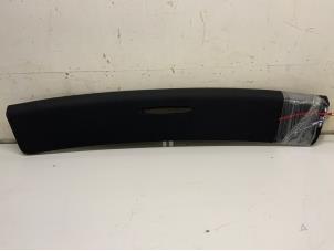 Begagnade Diverse Mercedes E (W212) E-300 BlueTec Hybrid V6 24V Pris € 25,00 Marginaltabell erbjuds av Autodemontage van der Iest