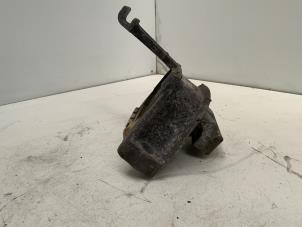 Gebruikte Motorsteun Volkswagen Golf VII (AUA) 1.4 TSI BlueMotion Technology 125 16V Prijs € 30,00 Margeregeling aangeboden door Autodemontage van der Iest