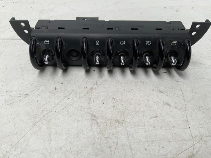 Mini One Instruments Instrument panel BMW Mini One/Cooper 1.6 16V One - 6917985 TRW
