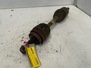 Gebruikte Steekas links-voor Mercedes ML I (163) 270 2.7 CDI 20V Prijs € 49,99 Margeregeling aangeboden door Autodemontage van der Iest