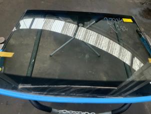 Begagnade Framruta Mercedes A (W169) 1.5 A-150 5-Drs. Pris € 124,99 Marginaltabell erbjuds av Autodemontage van der Iest