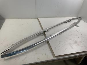 Begagnade Takskenor Audi A6 Avant Quattro (C6) 3.0 TDI V6 24V Pris € 75,00 Marginaltabell erbjuds av Autodemontage van der Iest