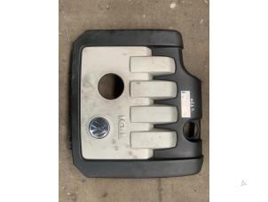 Gebruikte Afdekplaat motor Volkswagen Golf V (1K1) 2.0 TDI 16V Prijs € 19,50 Margeregeling aangeboden door Autodemontage van der Iest