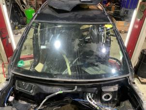 Używane Szyba przednia Mercedes C Combi (S203) 2.2 C-220 CDI 16V Cena na żądanie oferowane przez Autodemontage van der Iest