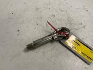 Gebruikte Sleepoog voor Volkswagen Polo V (6R) 1.2 TDI 12V BlueMotion Prijs € 6,50 Margeregeling aangeboden door Autodemontage van der Iest