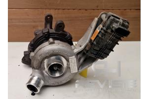 Begagnade Turbo Landrover Discovery IV (LAS) 3.0 SD V6 24V Pris € 302,50 Inklusive moms erbjuds av RH Motoren Transmissie Revisie BV