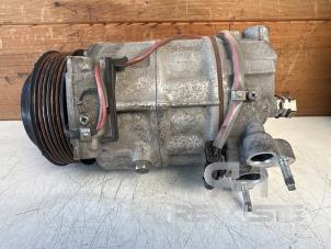 Begagnade Luftkonditioneringspump Landrover Discovery V (LR) 2.0 Td4 16V Pris € 70,00 Marginaltabell erbjuds av RH Motoren Transmissie Revisie BV