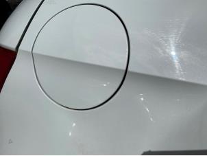 Używane Pokrywa wlewu paliwa Audi A1 Sportback (8XA/8XF) 1.6 TDI 16V Cena € 20,00 Procedura marży oferowane przez Express Autodemontage