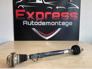 Gebruikte Steekas rechts-voor Volkswagen Passat Variant (3G5) 2.0 TDI 16V 150 Prijs € 140,00 Margeregeling aangeboden door Express Autodemontage