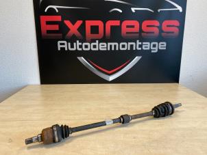 Begagnade Drivaxel, höger fram Chevrolet Spark 1.2 16V Pris € 15,00 Marginaltabell erbjuds av Express Autodemontage