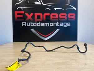 Gebruikte Remslang Mercedes C Estate (S205) C-350 e 2.0 16V Prijs € 20,00 Margeregeling aangeboden door Express Autodemontage