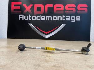 Begagnade Styrning, krängningshämmare Opel Meriva 1.4 Turbo 16V ecoFLEX Pris € 20,00 Marginaltabell erbjuds av Express Autodemontage