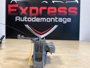 Gebruikte Motorsteun Seat Leon ST (5FF) 1.2 TSI Ecomotive 16V Prijs € 25,00 Margeregeling aangeboden door Express Autodemontage