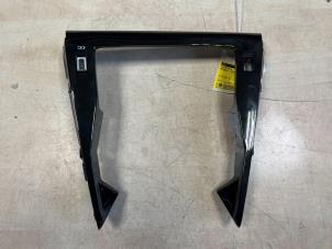 Begagnade Dekorstripe Peugeot 208 II (UB/UH/UP) 1.2 Vti 12V PureTech 100 Pris € 40,00 Marginaltabell erbjuds av Express Autodemontage